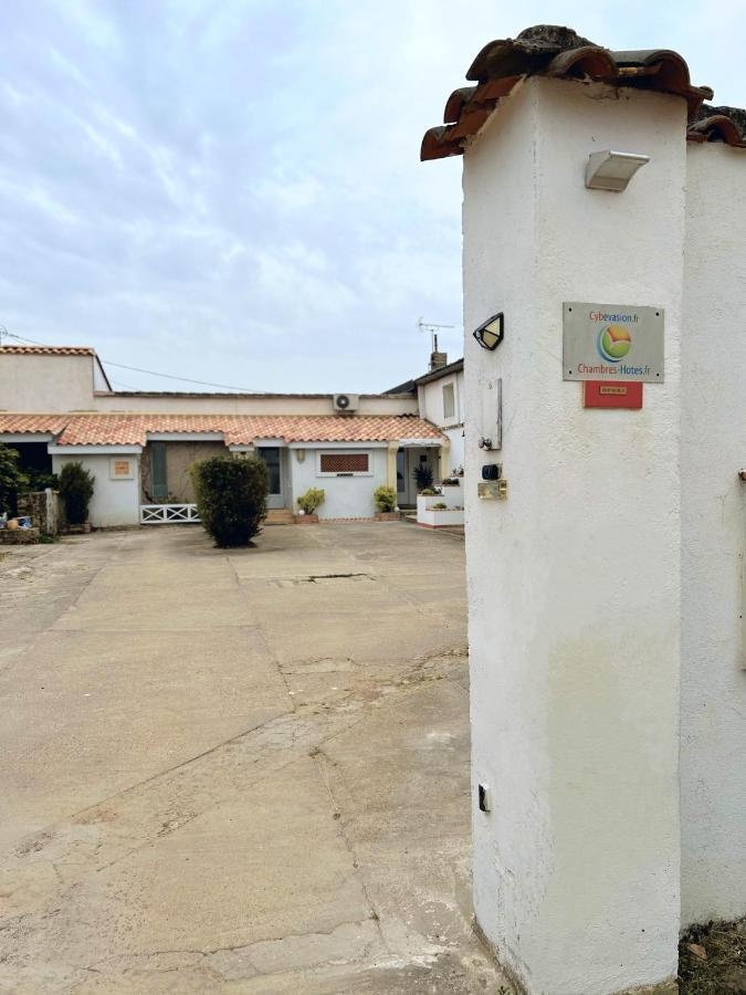 Jardin De Marceau Bed & Breakfast Blasimon ภายนอก รูปภาพ