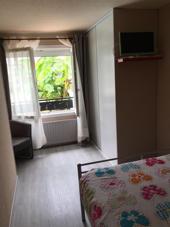 Jardin De Marceau Bed & Breakfast Blasimon ภายนอก รูปภาพ